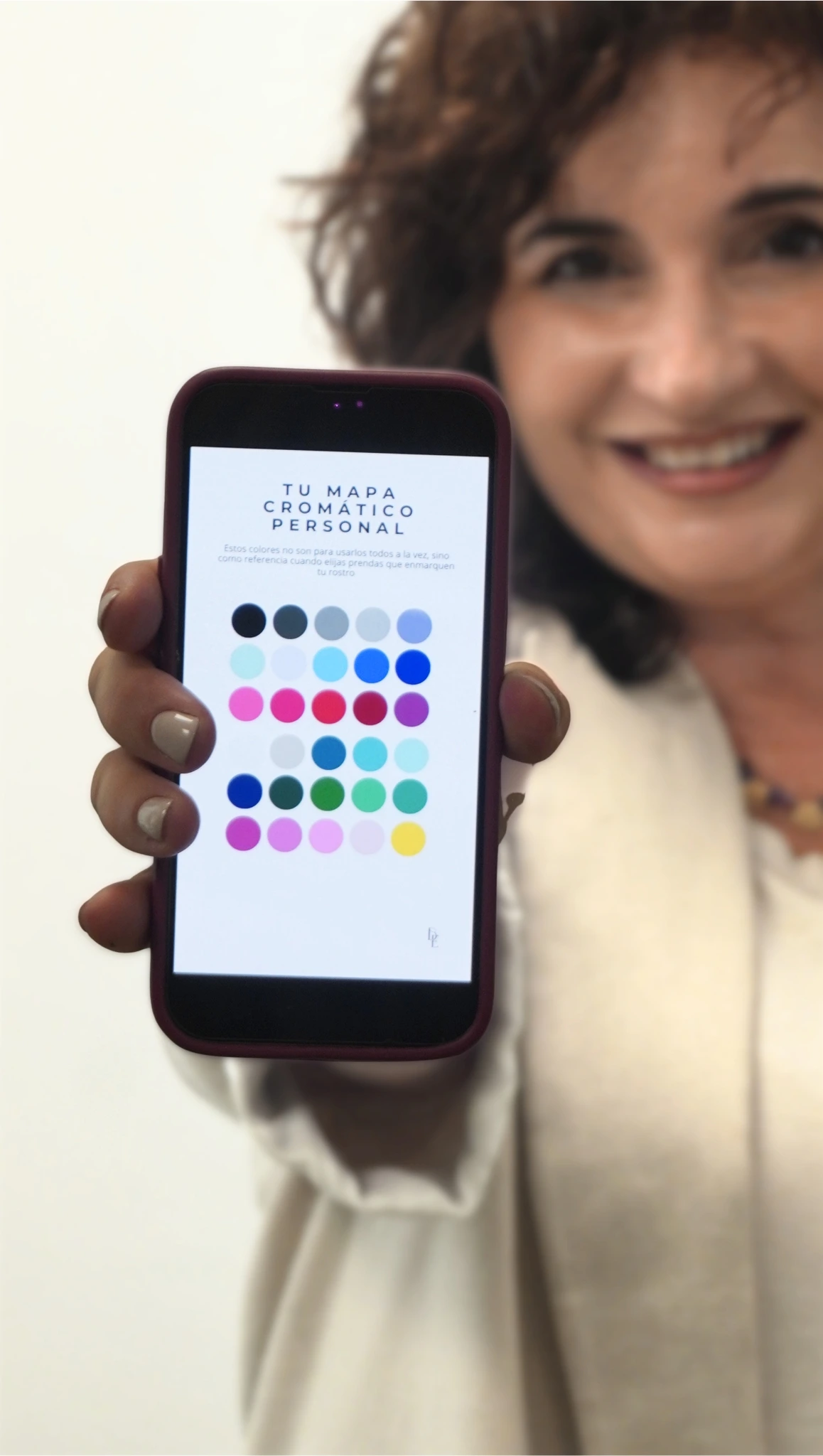 Informe del método de color esencial: entregable del estudio de color online de Buscando Tu Estilo